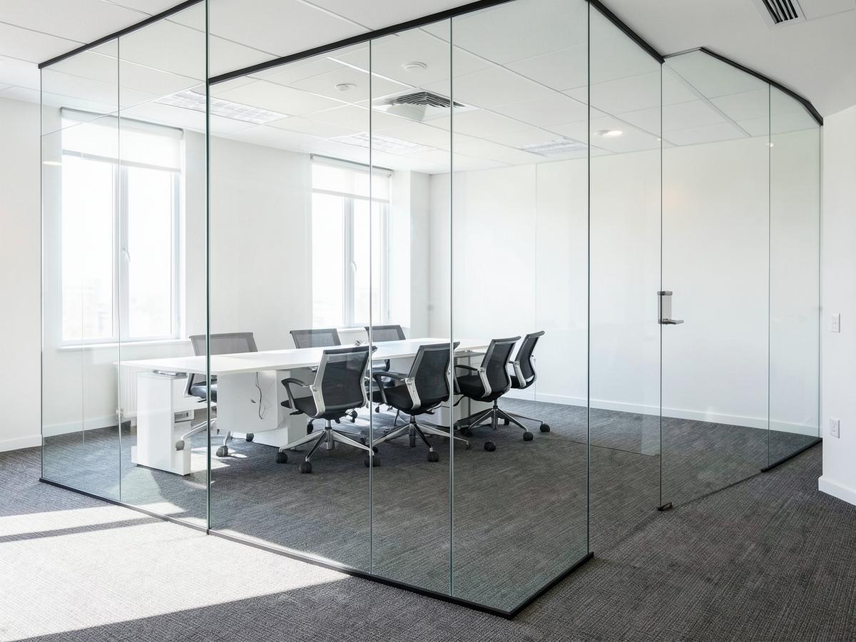 Before: Plain glass to frosted partition